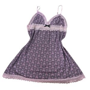 Elegant Pink Lace Nightgown